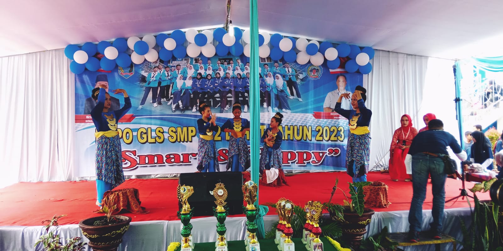 Tampil Memukau di Expo GLS SMPN 2 Lahat, Pemenang Lomba Berhak Raih Ini Lho