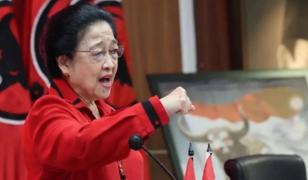Megawati Pengawal Konstitusi: Perjuangan Seorang Ibu yang Tak Kunjung Usai