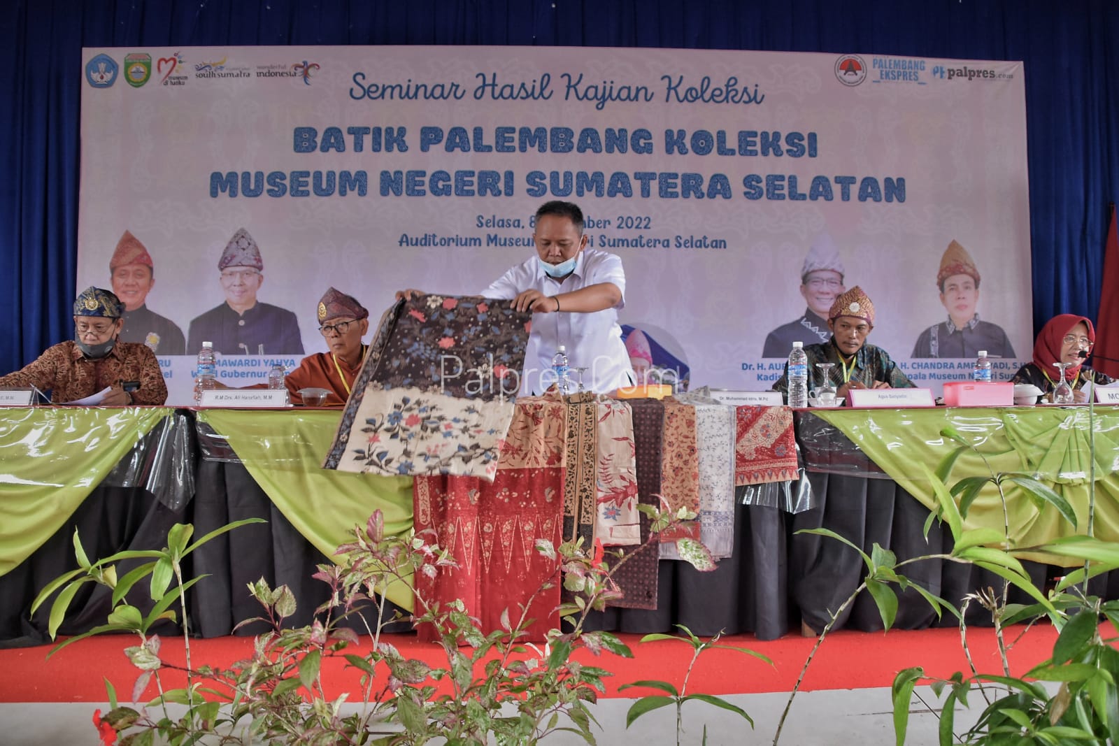 Jarang Diketahui, Batik Palembang Hasil Akulturasi Tujuh Negara