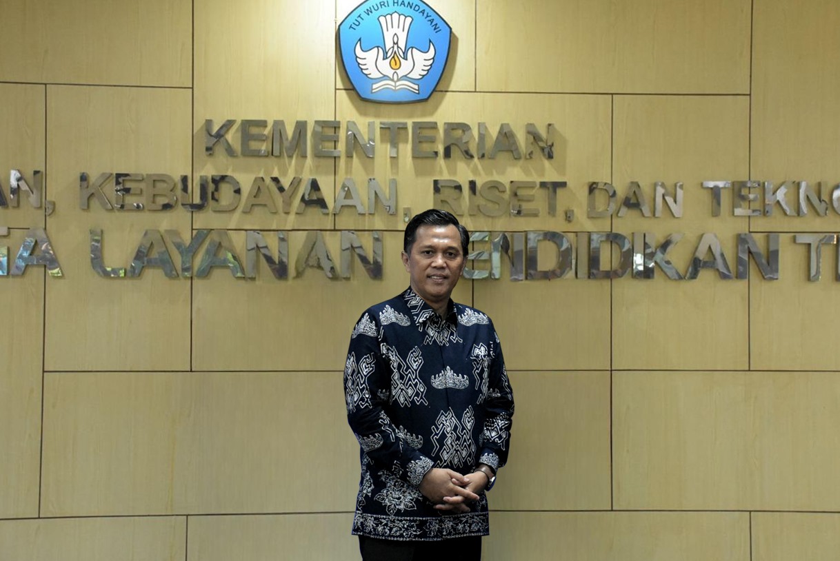 Cerita Prof. Iskhaq Iskandar, dari Kondektur Bus Kota Palembang jadi Guru Besar Universitas Sriwijaya