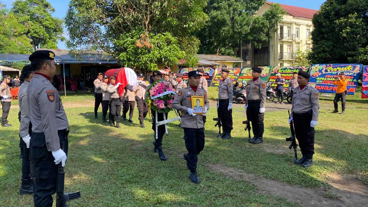 Polres Ogan Ilir Berduka, Mendiang Aipda Hans Berlian 'Sang Pengendali Api' Berpulang Akibat Sakit
