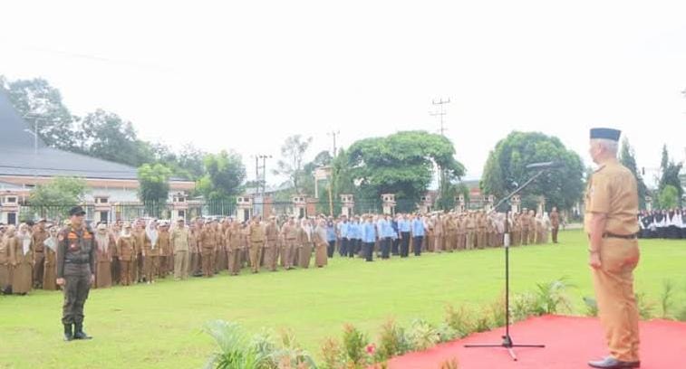 Wawako Lubuk Linggau H Rustam Effendi Pimpin Apel Bulanan di Hari Pertama Kerja