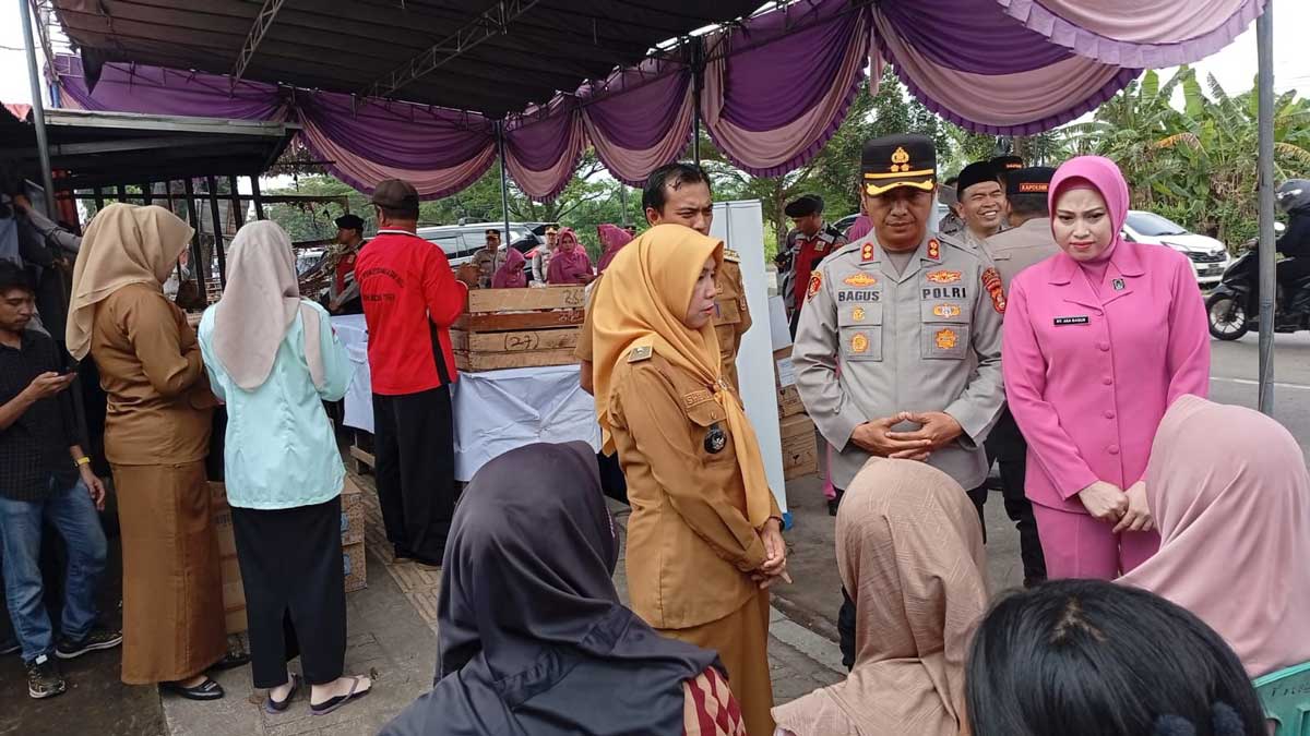 Datangi Korban Kebakaran, Ini Langkah Nyata Pemkab Ogan Ilir Bantu 9 Keluarga Korban Kebakaran