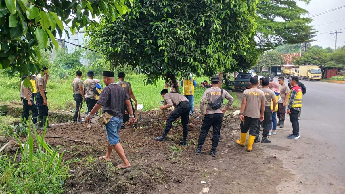 OKU Dikepung Curah Hujan Tinggi, Polres OKU Langsung Luncurkan Gerakan Belida Demi Amankan Warga