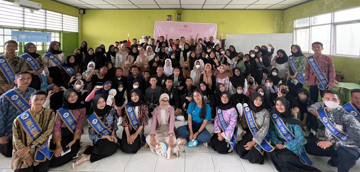 Edukasi Masalah Kesehatan Kulit ke Para Pelajar Lewat Emina Beauty Bestie Day