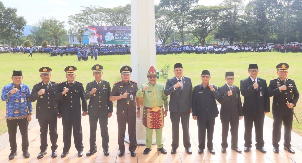 Upacara Peringatan Hari Pendidikan Nasional 2024 di Lubuklinggau Berlangsung Khidmat, yuk Simak Liputannya 