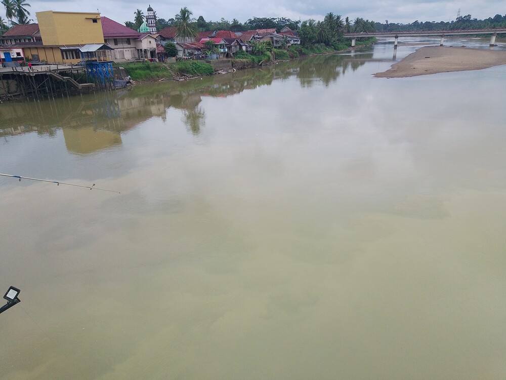 Kecamatan Rupit akan Bangun WC di Sepanjang Bantaran Sungai