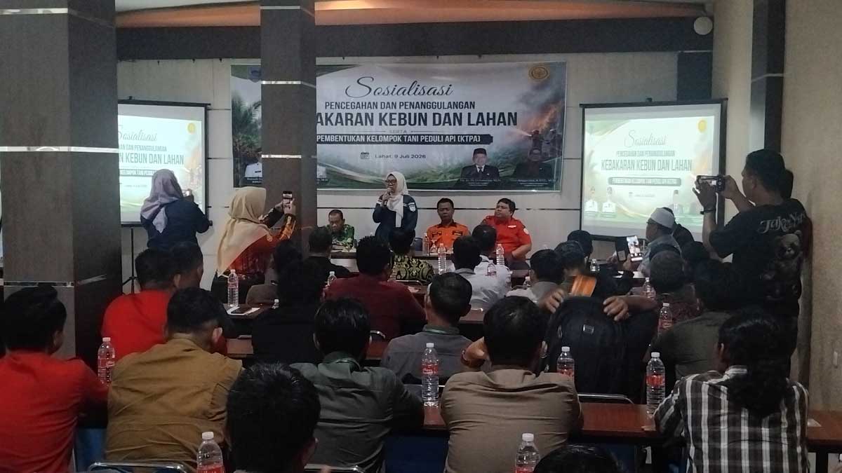 Masih Banyak yang Buka Lahan dengan Cara Dibakar? Begini Cara Disbun Lahat Ubah 'Mindset' Warga