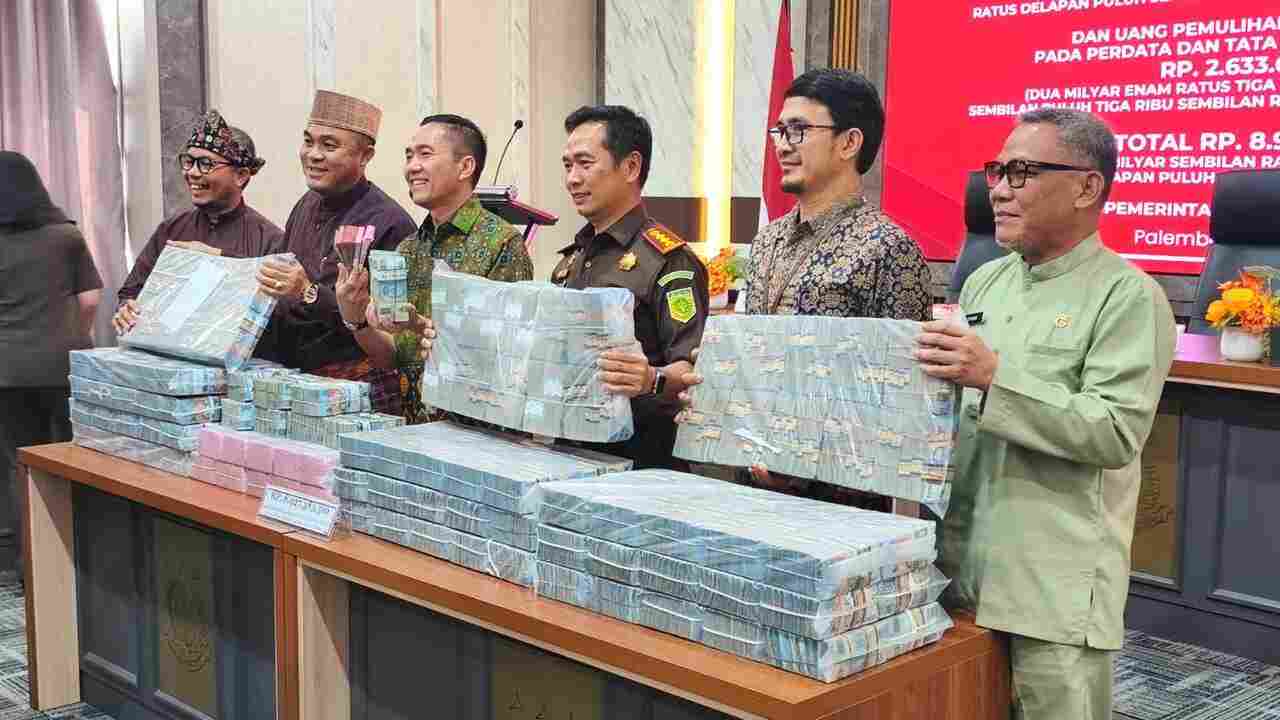 Kejari Palembang Pulihkan Kas Daerah Rp8,9 Miliar dan Kas Negara Rp28 Miliar Lebih
