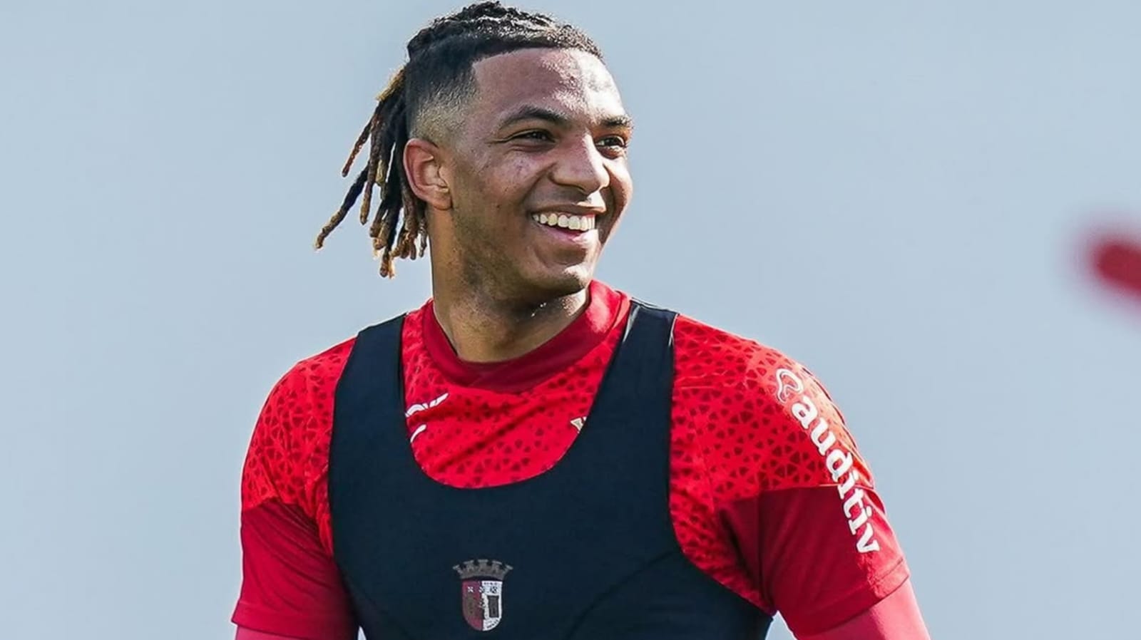 Milan Mengincar Gelandang Fiorentina Setelah Debut Mengesankan di Serie A