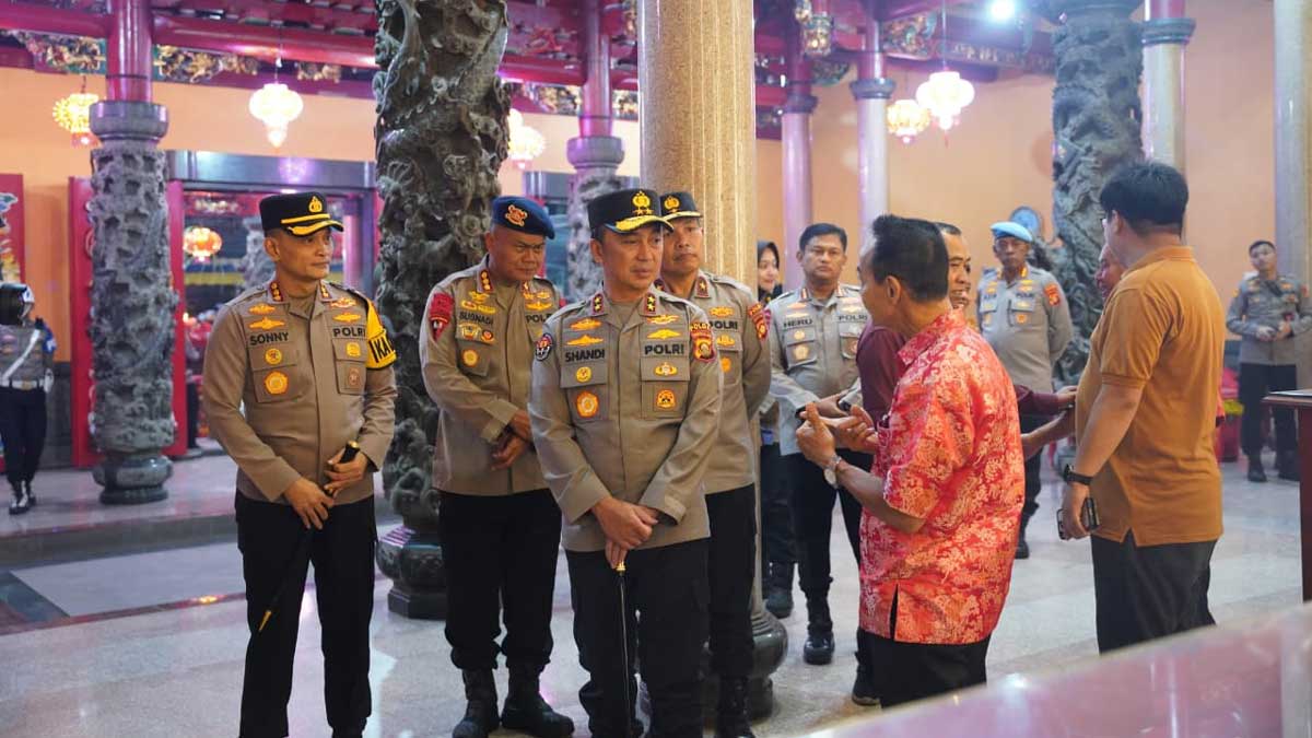 Kapolda Sumsel Turun Langsung! Cek Keamanan Sejumlah Klenteng di Palembang