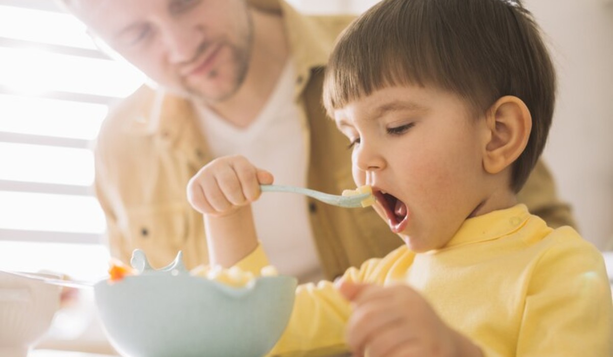 Nafsu Makan Anak Menurun?  Begini Cara Meningkatkan Nafsu Makan Anak yang Ampuh Banget