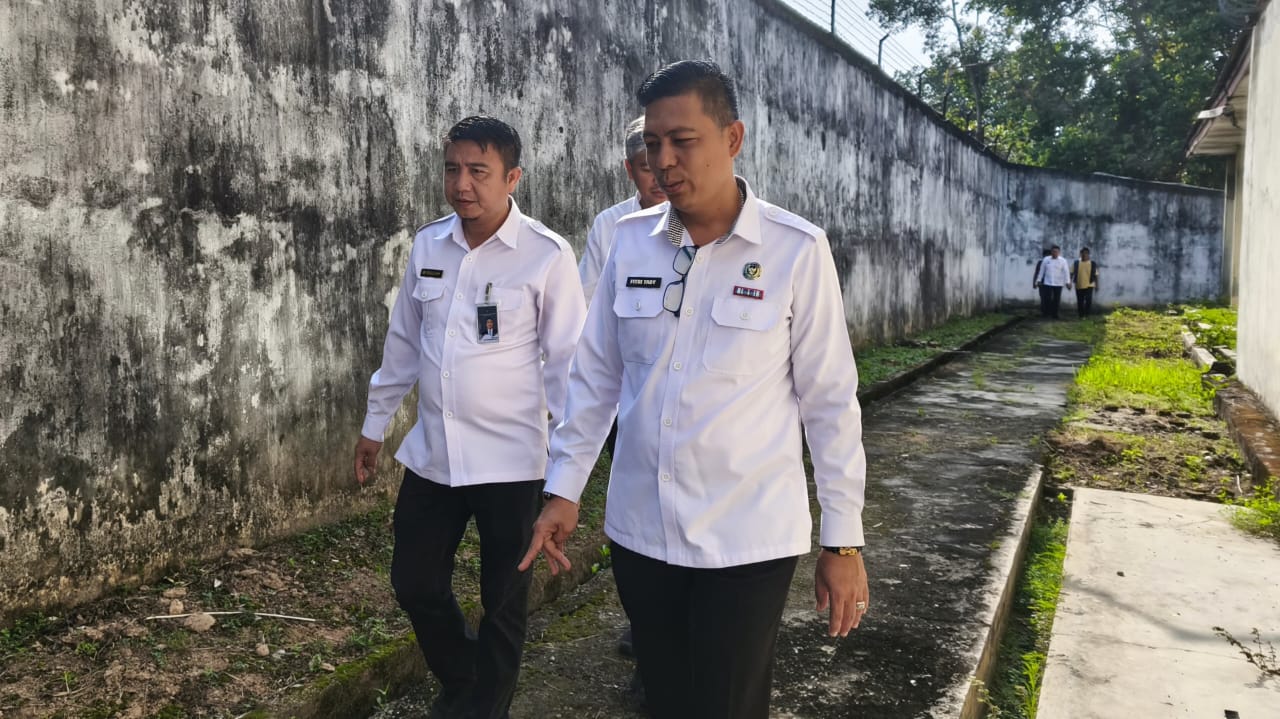 Karutan Baturaja Laksanakan Kontrol Keliling Deteksi Dini Antisipasi dari Gangguan Kamtib 