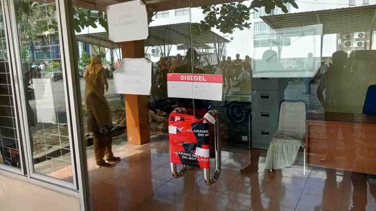 KPK Geruduk Muara Enim, Kantor dan Rumah Dinas Bupati Disegel