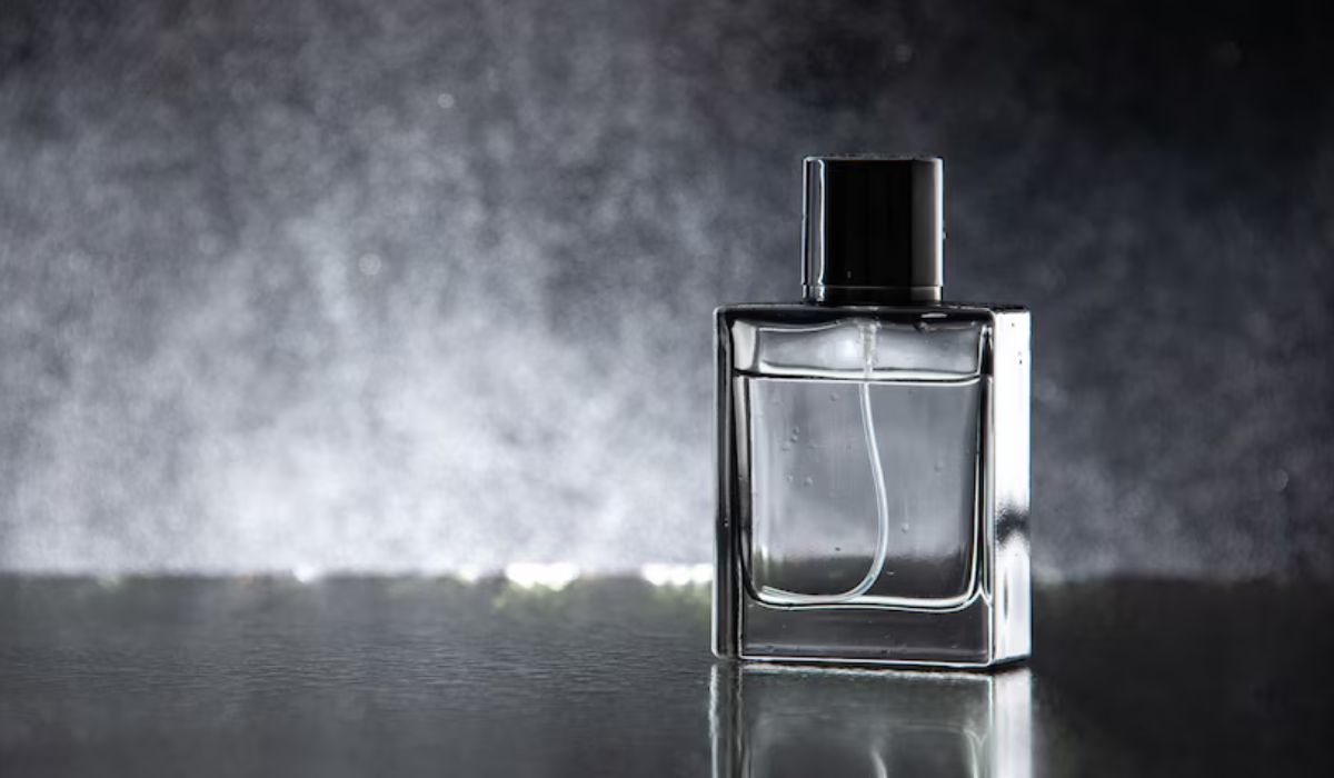 5 Parfum Pria di Indomaret yang Wanginya Tahan Hingga 10 Jam, Cocok Dipakai Saat Lebaran