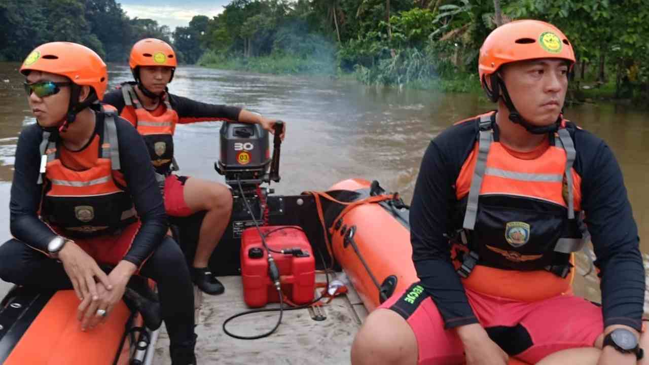 Siswi SD di OKI Terseret Arus, Tim SAR Sisir Sungai Komering