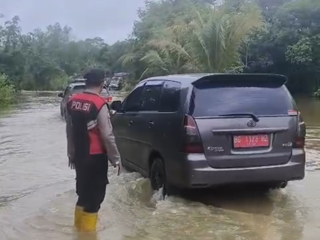 Hujan Deras Picu Sungai Jernih Meluap, Jalur Lintas Pali–Mura Terendam Banjir