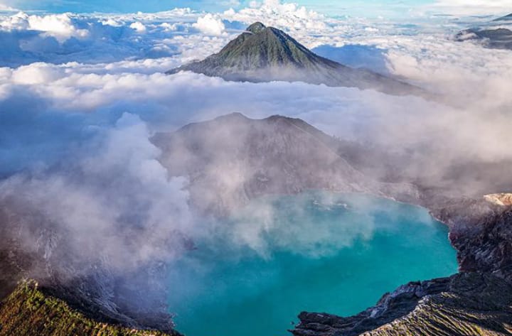 7 Destinasi Wisata Keren di Jawa Timur Pas Untuk Liburan Akhir Tahun, Mulai Dari Wisata Alam Hingga Sejarah!