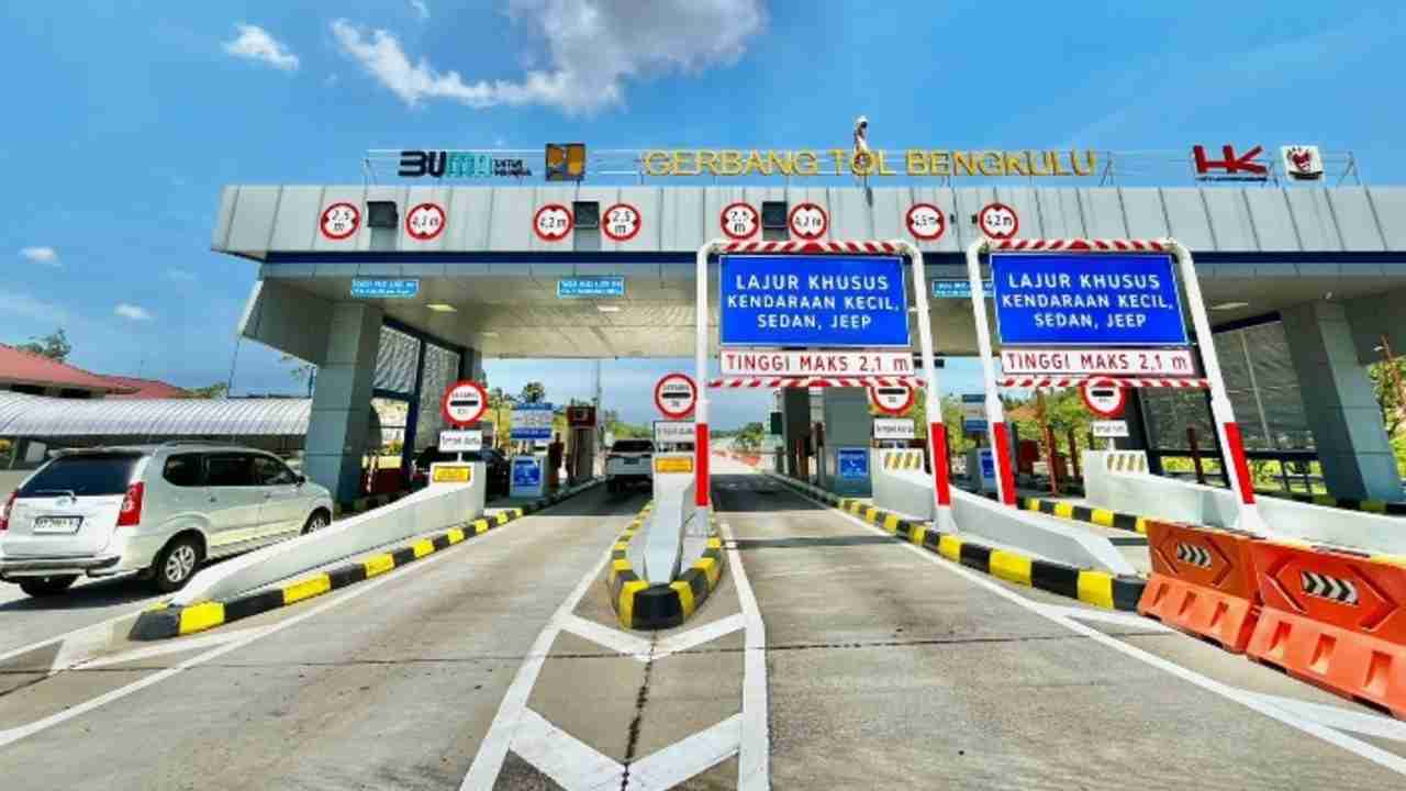 Efek WFA Mulai Terasa, Lonjakan Kendaraan di Tol Trans Sumatra Capai 55%!