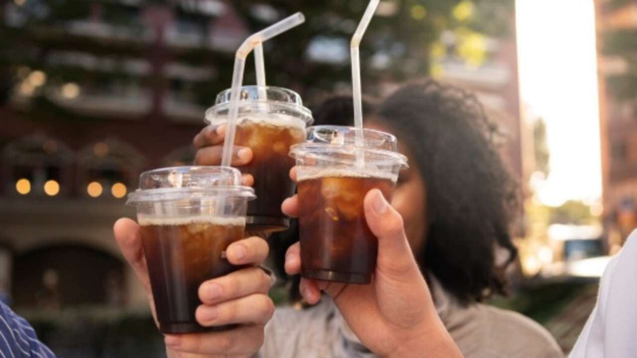 Awas! Berbuka Puasa dengan Minuman Bersoda, Ini Dampaknya bagi Tubuh