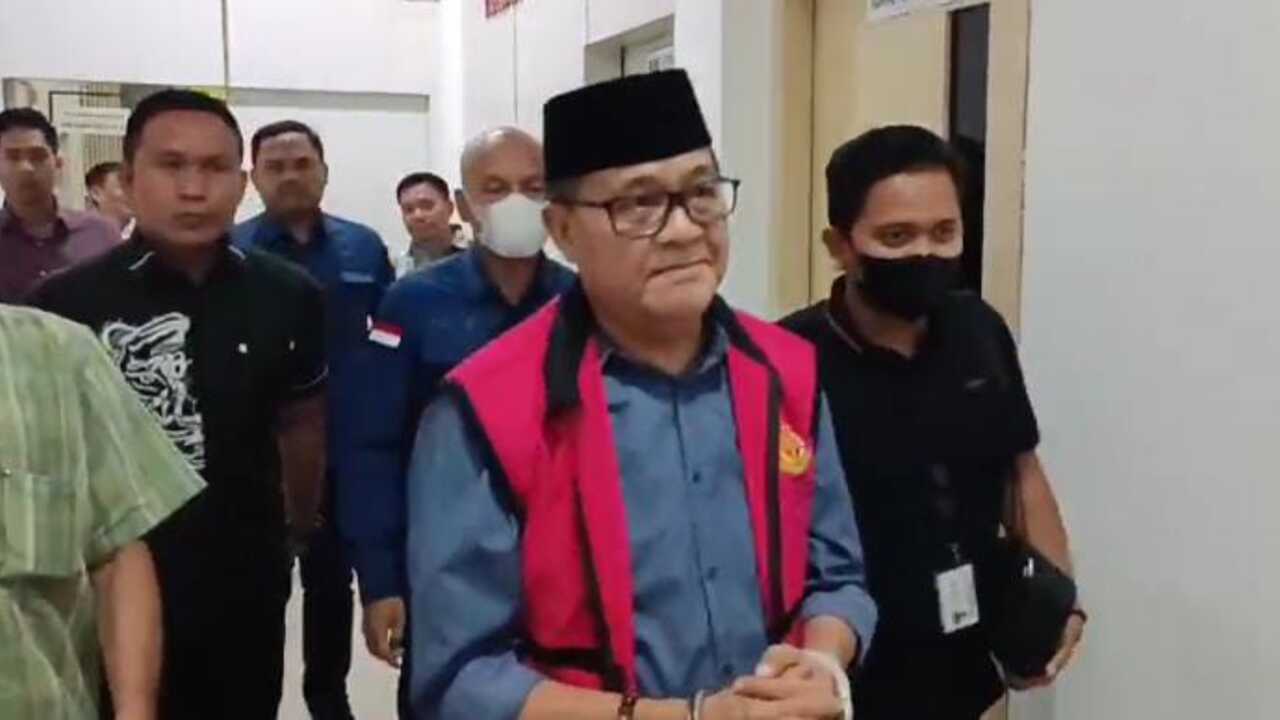DPO Dugaan Korupsi, Plt Kadis PMD Sumsel Diamankan Tim Pidsus Kejari Palembang