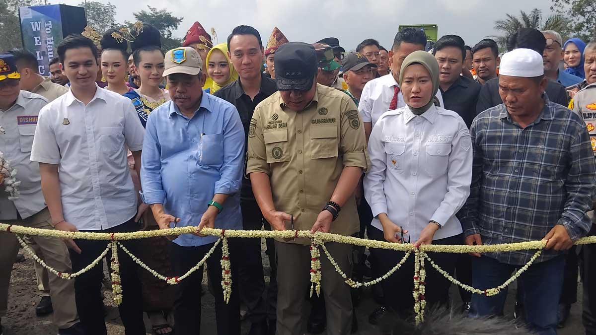 Lahat Bebas Debu! Peresmian Jalan Hauling Akhiri Penantian 18 Tahun Masyarakat Merapi Area