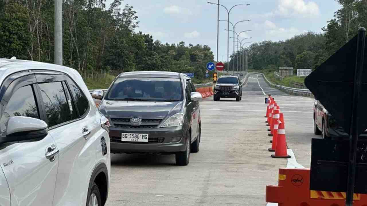 Arus Mudik Lebaran 2026 di Tol Trans Sumatera Melandai, Trafik Tembus 104 Ribu Kendaraan!