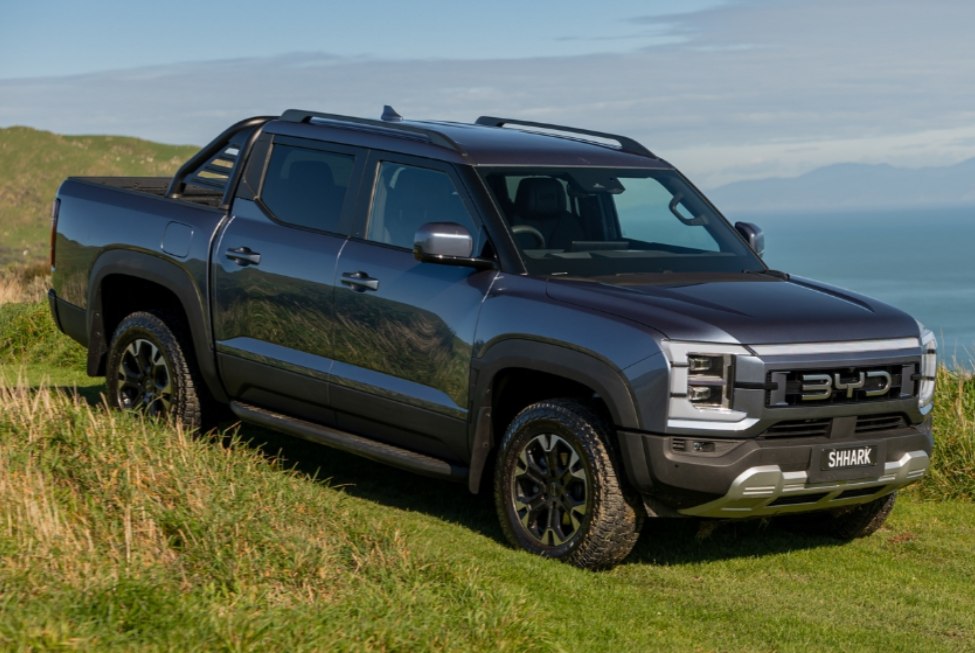 BYD Shark 6, Pickup Hybrid Bertenaga Buas Jadi Penantang Toyota dan Ford