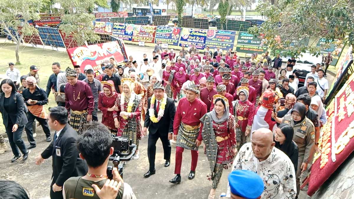Hadiri Paripurna HUT Ogan Ilir, Wagub Cik Ujang Sampaikan Pesan Khusus Ini