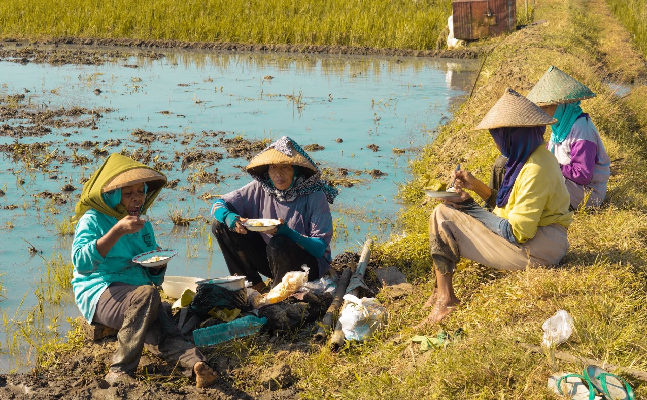 Warga Kampung Unik di Garut Dilarang Jadi PNS, Alasannya Bikin Geleng-geleng Kepala