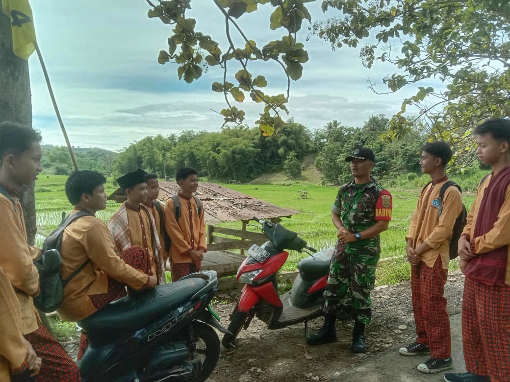 Anggota TNI Tiba-Tiba Mendatangi Sejumlah Pelajar di Kabupaten Empat Lawang, Ternyata Ini Tujuannya?