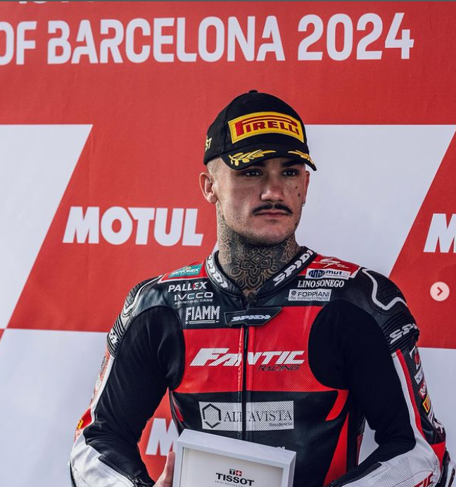 Tutup Balapan Musim 2024, Aron Canet Juara Moto2 Barcelona