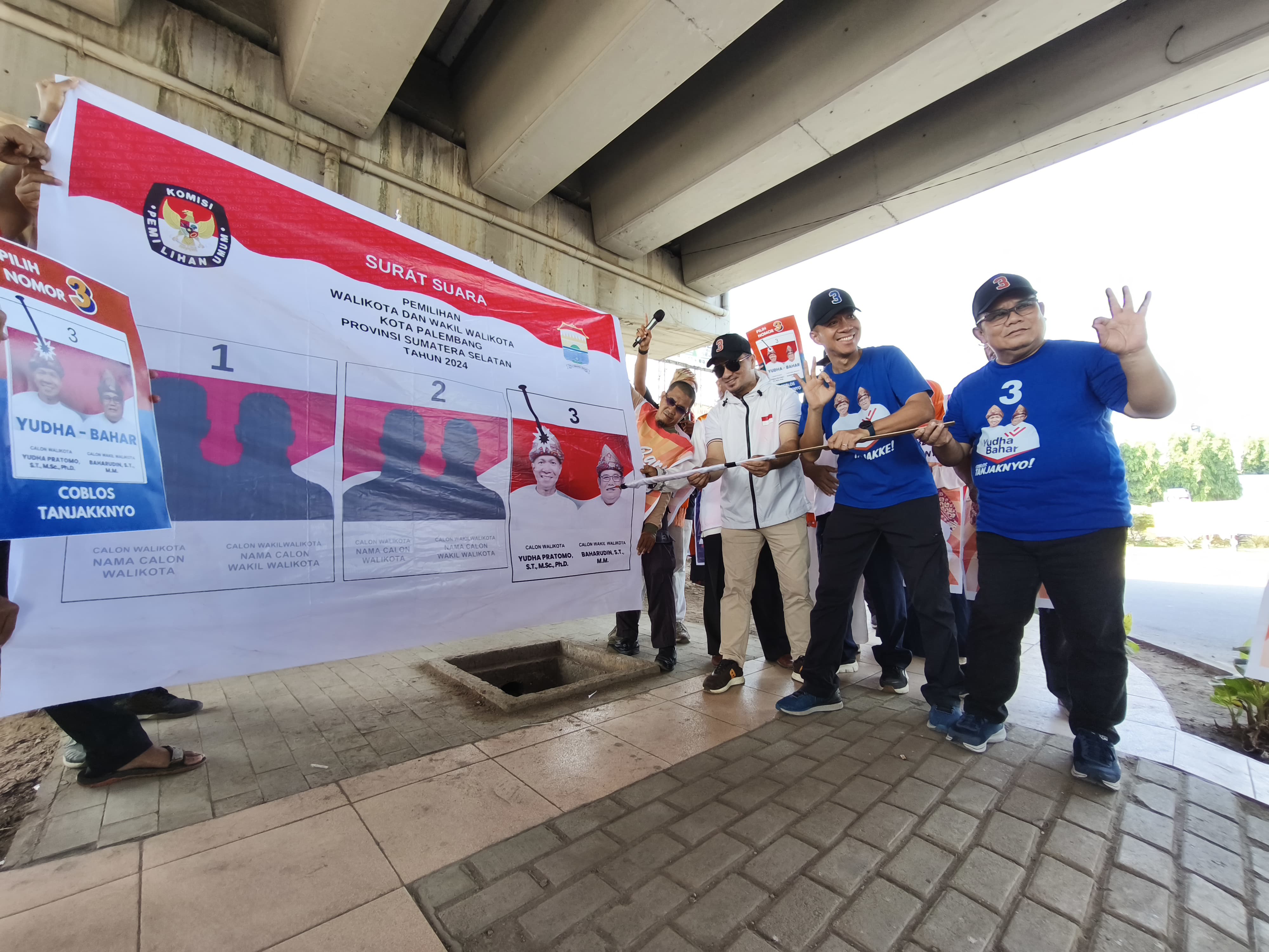 Kampanye Kreatif, Yudha-Bahar Sosialisasikan Visi Misi Lewat Flashmob