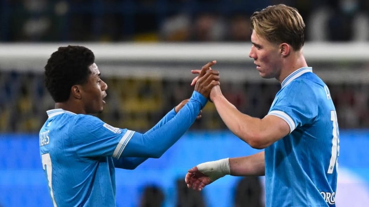 Rekap Pertandingan Napoli 2-0 AC Milan - Neres dan Hojlund Mengamankan Tempat Final Supercoppa