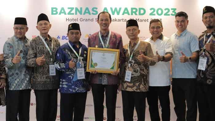 Dukung Pengelolaan Zakat, Harnojoyo Diganjar Penghargaan Baznas Award 2023
