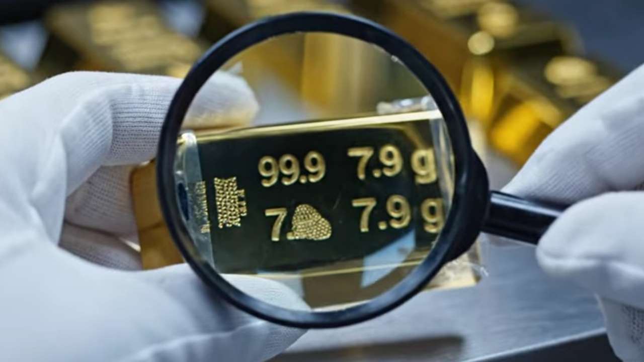 Emas Pegadaian Terbang Lagi, UBS dan Galeri24 Kompak Menguat