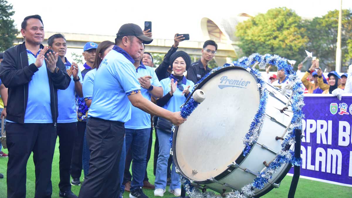 Asisten III Pemkot Palembang Hadiri Pembukaan PORPROV KORPRI Sumsel dan Penutupan Final U-15 Piala Gubernur
