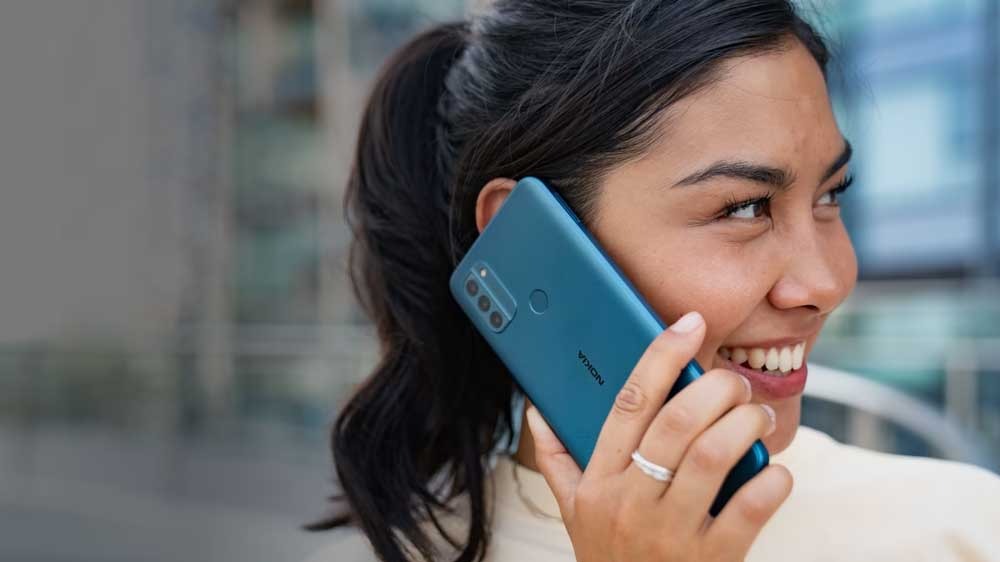 Bos Nokia Ramal Kiamat Smartphone Terjadi 2030, Perangkat Penggantinya Ditanam di Tubuh Pengguna
