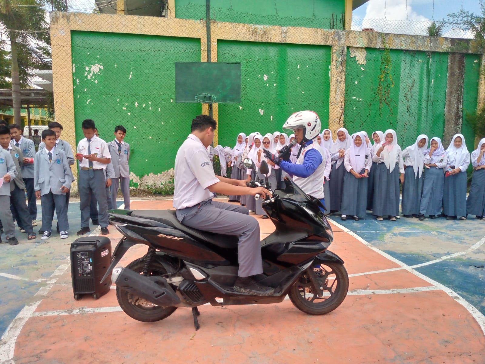 80 Siswa SMK Muhammadiyah 2 Palembang Dapat Edukasi Safety Riding dari Astra Motor Sumsel 