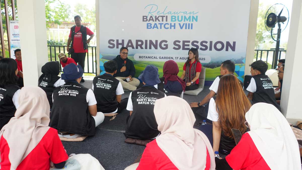Dari Pendidikan hingga Energi Terbarukan, Relawan Bakti BUMN Bersama PTBA Tebar Manfaat di HUT RI