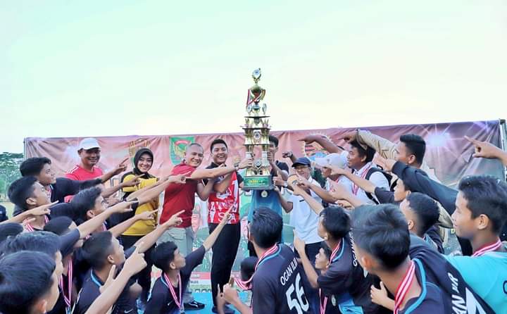 Juara Piala KASAD 2022, Tim Sepak Bola Ponpes Raudathul Ulum Melenggang ke Nasional