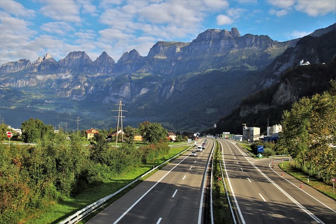 Proyek Terbesar di Sumatera, Jalan Tol Senilai Rp33,12 Triliun Ini Melenggang di Sumatera Selatan