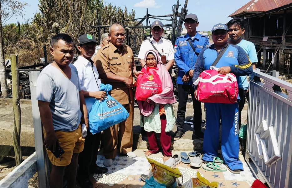 Pemkab Muba Salurkan Bantuan Bagi Rumah Warga Terdampak Kebakaran di Lalan