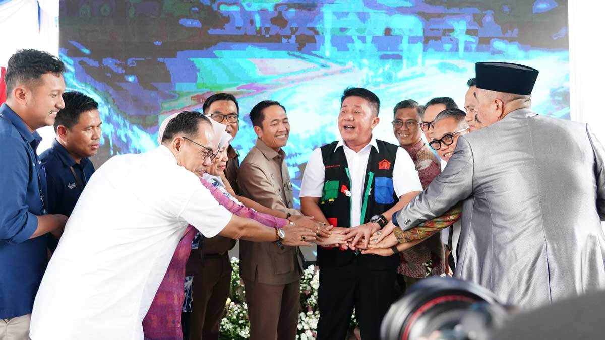 Dukung Gebrak Rutilahu Herman Deru, Pertamina Salurkan Puluhan Tabung Bright Gas untuk Hunian Layak