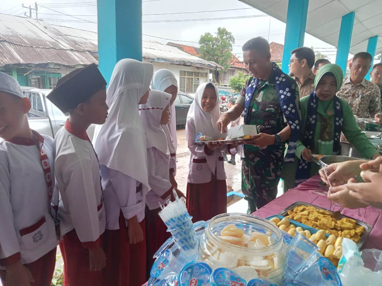 Program Dapur Masuk Sekolah Kodim 0401 Muba Dapat Apresiasi Pemkab