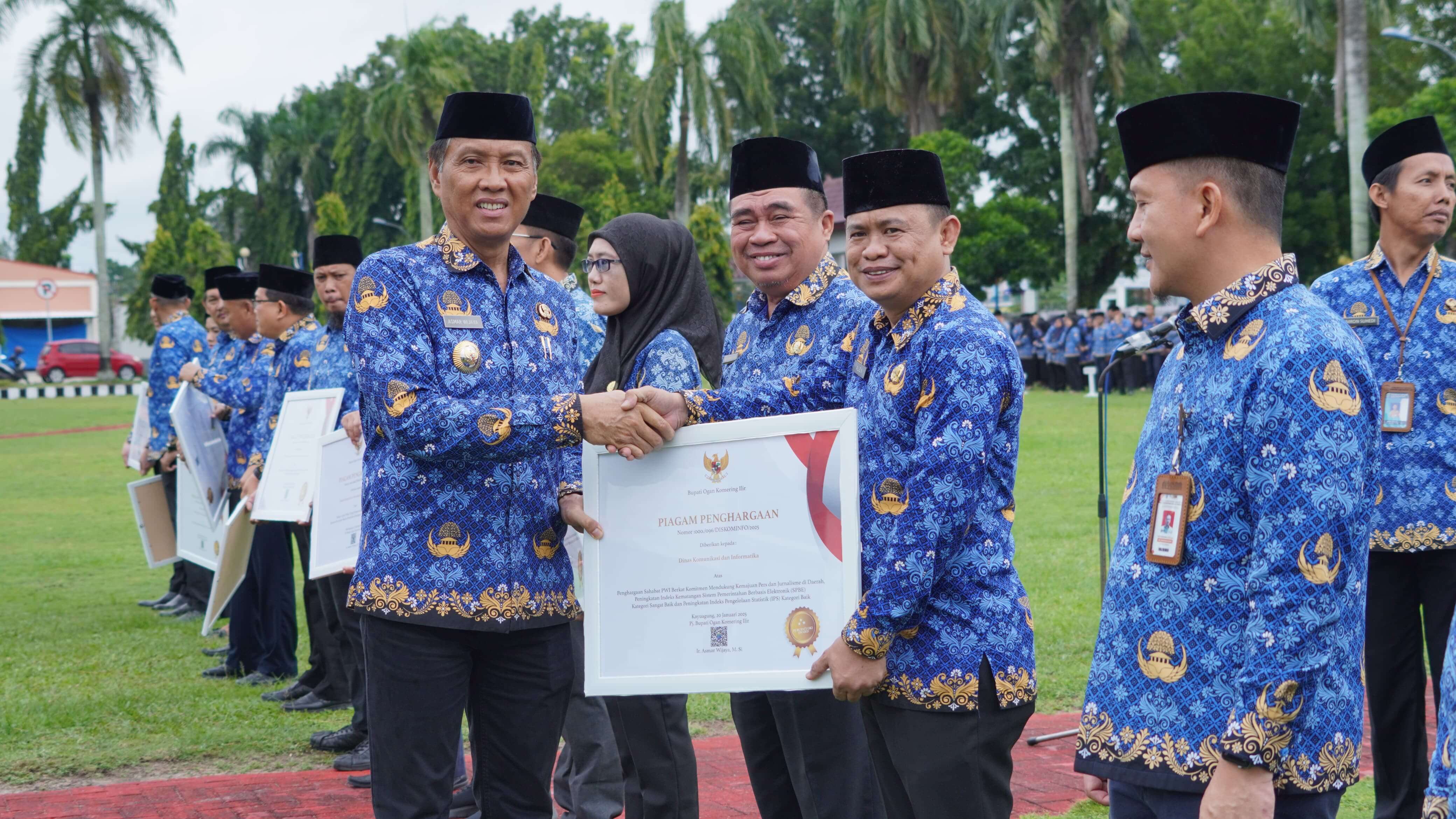 Pj Bupati OKI Apresiasi OPD Berkinerja Baik Tahun 2024, Ini Daftarnya,