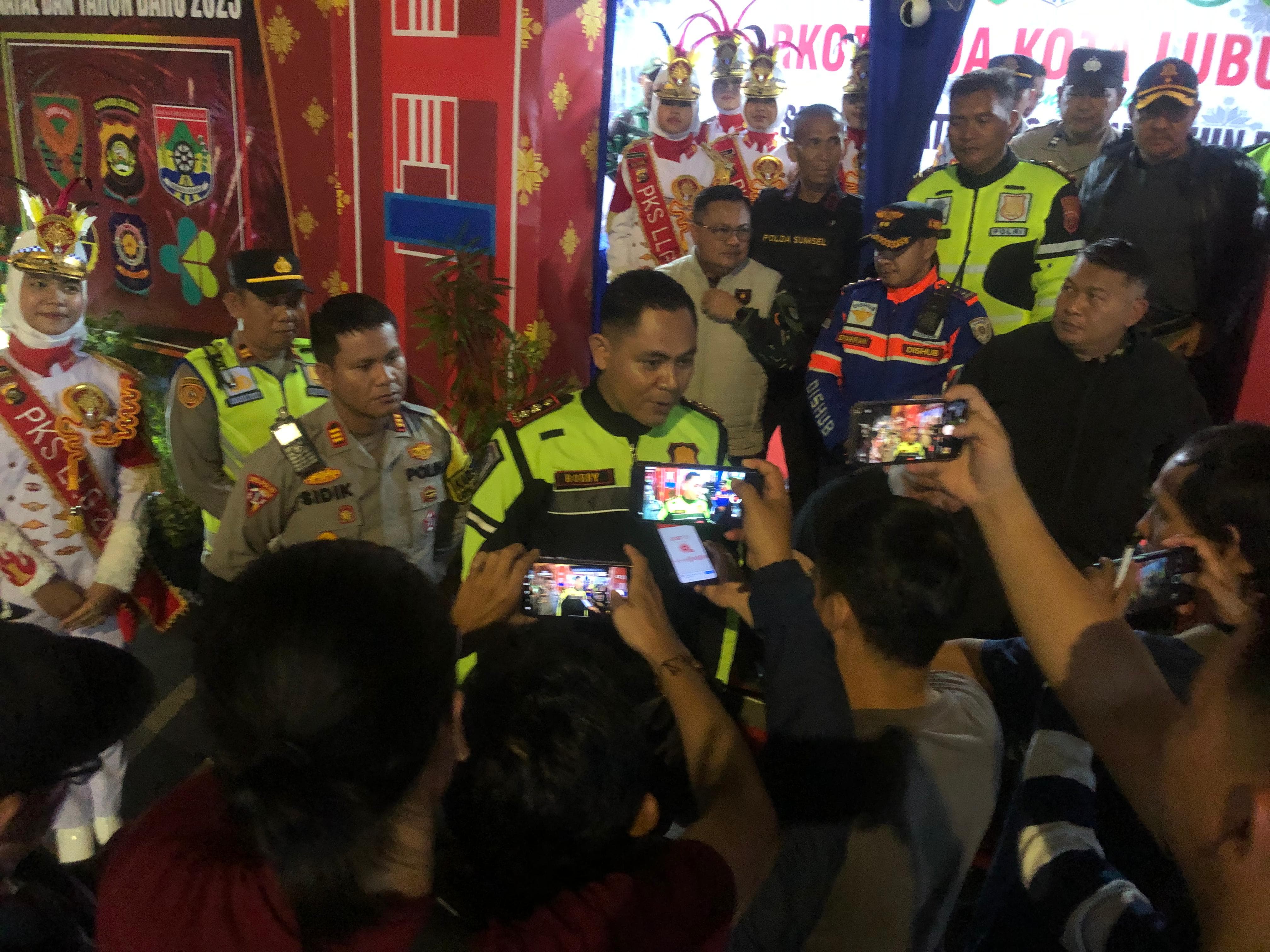 Kapolres Lubuk Linggau AKBP Bobby Kusumawardhana dan Forkopimda Patroli Skala Besar