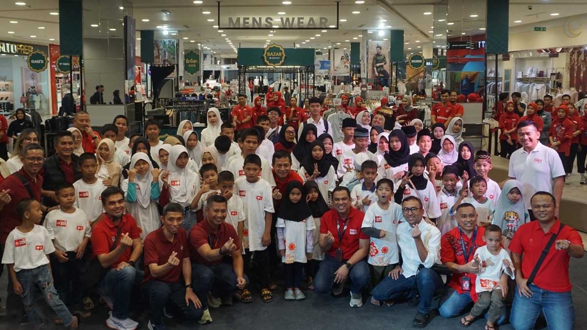 Jalani Ramadan Sepenuh Hati, Telkomsel Ajak Anak-Anak Panti Asuhan Belanja dan Berbagi Keberkahan di Palembang