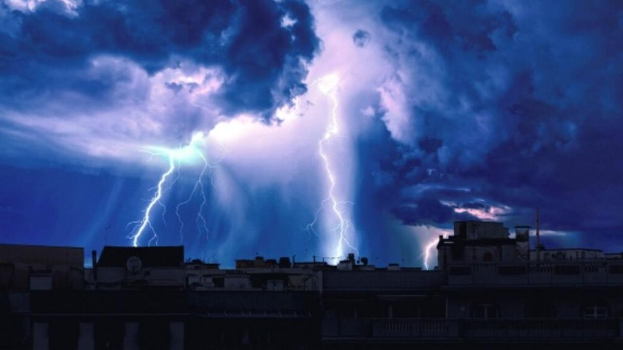 Prakiraan Cuaca Hari Ini: BMKG Peringatkan Hujan Petir di Sumsel, 2 Daerah Ini Harus Waspada!