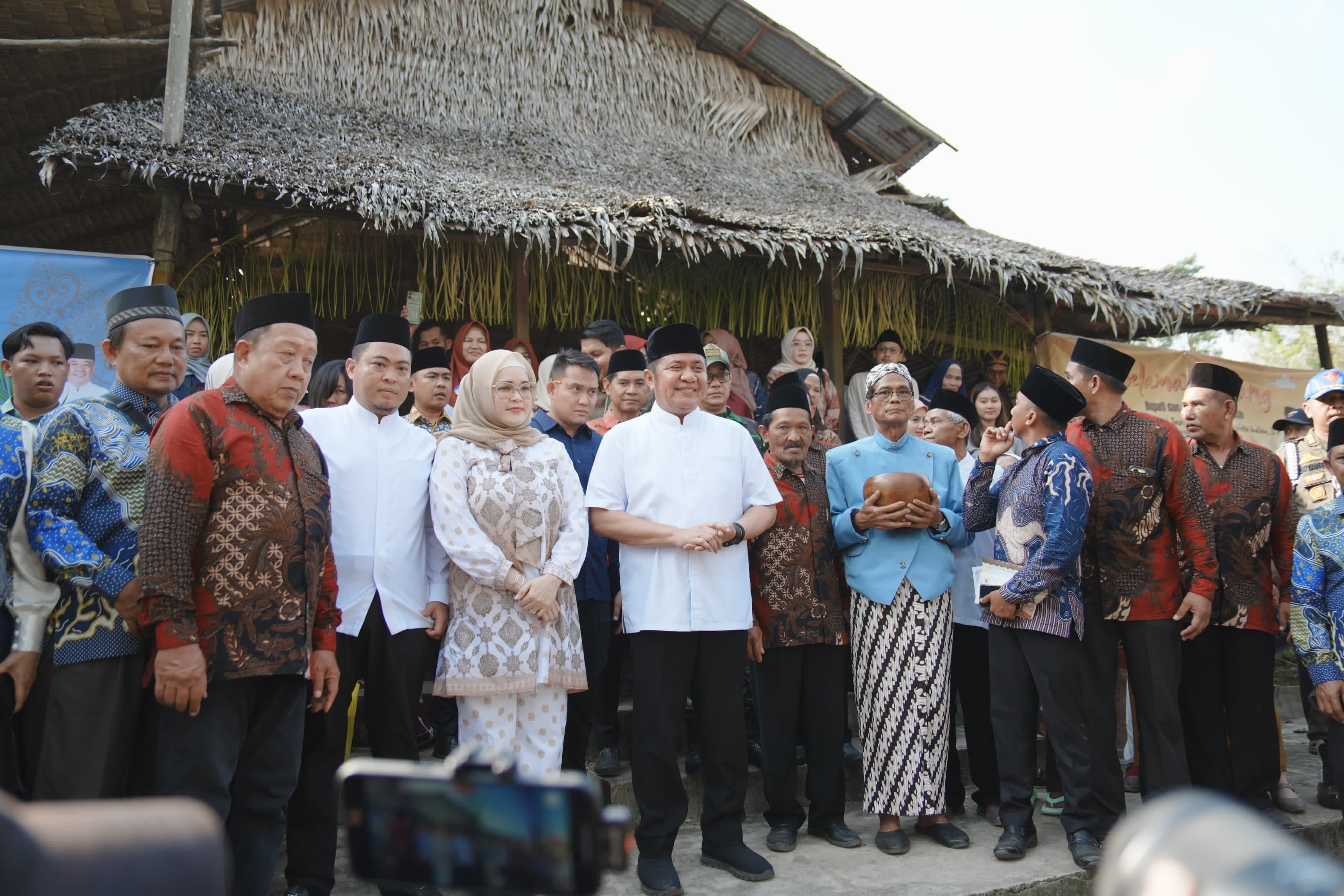 Gubernur Herman Deru Dorong Warga Air Batu Aktif Memajukan Desa
